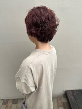 経験豊富なスタイリストによる施術で、お客様のなりたい×似合う色を叶えるお手伝いをさせて下さい★