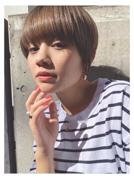 エムスラッシュ 表参道(M.SLASH) 表参道/カット上手い/ナチュラルモード/小顔/マッシュショートy2