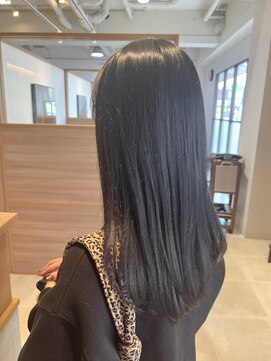 スーリール 箱崎店(Sourire) ダークグレー