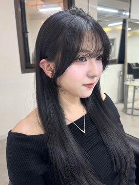 クレム 博多駅店(ChLem) 顔まわりレイヤー 艶カラー 暗髪 韓国風 髪質改善 福岡美容室