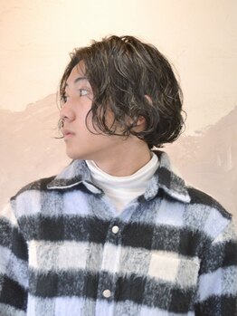 スパイス SPYSの写真/幅広い年齢層に対応◎あなたのライフスタイルにマッチする髪型提案で、メンズヘアのお悩みを解決します。