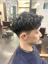 ヘアーメイクロージー 八軒店 (HAIR MAKE ROSY)&nbsp;ツイストスパイラルパーマツーブロックマッシュメッシュフェード