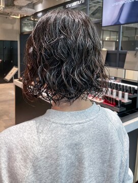 アイティーバイアルバム 八王子店(IT by ALBUM) ミディアムボブ美髪ショート外ハネボブ_ba537041