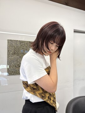 リスタバイスニップ(Lista by snip) レイヤー/暖色/ぱつっと/ボブ/中崎町