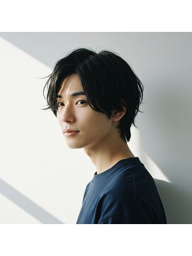 コトナ 越谷店 清潔感あるブルーブラックカラー×センターパート×メンズカット