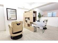 半個室なので周りを気にしないリラックスできる空間