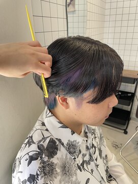 ディーバヘアファクトリー(diva.hair factory) イヤリングデザインカラー
