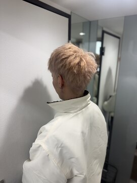 ヘアースマイルクー(HAIR SMILE COEUR) 【COEUR/TOMOYA】メンズホワイトベージュ☆