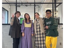 イリヘアサロン(iri hair salon)の雰囲気（仲良しスタッフです。【ショートカット/ボブ/酸性ストレート】）