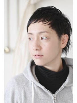 ホワイトルーム(White Room) ベリーショート×黒髪