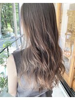 リノ 吉祥寺(Lino kichijoji)&nbsp;ちらっと光に透ける大人インナーカラー