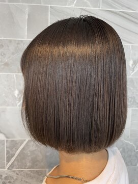 ジル アンク(Jill ankh) 《Jill ankh姫路駅前》うるさら縮毛矯正 ボブスタイル