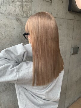 アルカナ 明治神宮前原宿(ARCANA) ブロンド×切りっぱなしボブ