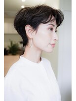 イーズ 鎌倉(e's) 《e's イーズ鎌倉》憧れの女性に。大人のハンサムショート