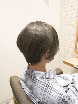 カダン(Kadan) ショート×グレージュアッシュ/20代30代40代