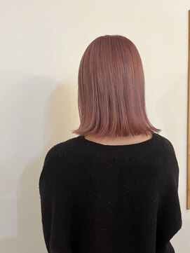 スイート ヘアデザイン(Suite HAIR DESIGN) ペールピンク 切りっぱなしボブ ハイトーン
