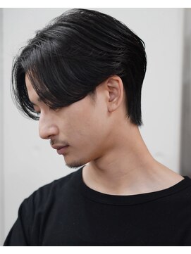 レタッチバイフィフス(RETOUCH by fifth) センターパートカルマヘアニュアンスパーマ韓国シャドウパーマ