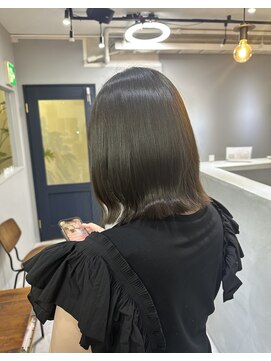 アンルポン 梅田(un le pont) 【un le pont梅田】艶々オリーブカラー◎