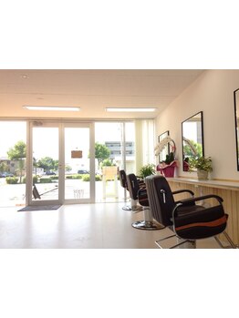 笑顔と優しさがあふれるアットホームな空間♪”プチプラ×安心”の注目サロンです◇