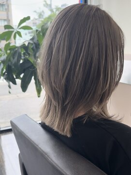 ミーツ 牧港店(mits) ★ウルフ×ミルクティーベージュ★