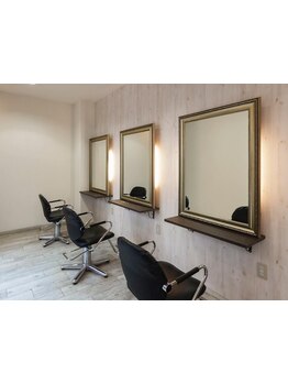 【近鉄八尾駅徒歩5分】リピーター多数!女性はもちろん,男性も通いやすいアットホームな雰囲気が人気の秘訣!