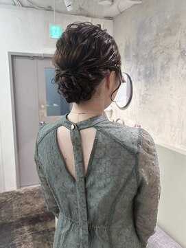 メク(meku) 王道可愛いゆるふわヘアセット*関内美容室