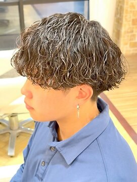 イーストハムアネーロ(EAST HAM anello) メンズカット/波巻きパーマ/ツイストスパイライラル