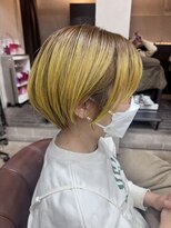 ハピネス 王寺店(Happiness)&nbsp;ショートレイヤー　ルーツカラー　ミルクブラウンイエロー