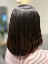 アンジー(Angee) 自然にまとまる大人のストレート