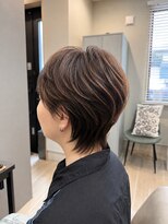 エオン(eon) ショートウルフ【eon】#大人女性#白髪#マンツーマン