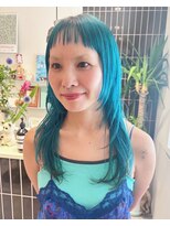 ベホブ(Behov)&nbsp;ターコイズカラー×ハッシュカット