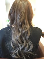 ヘアーショップ ツインクル(hair Shop twinkle) アッシュグレー グラーデション