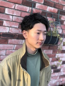 ヘアーグリーングラスイトウ(HAIR Green Grass ITO) メンズアップバングパーマヘア