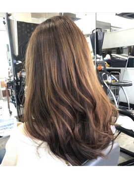 ヘアーメイク アドックス(HAIR MAKE ADOX) ゆる巻き