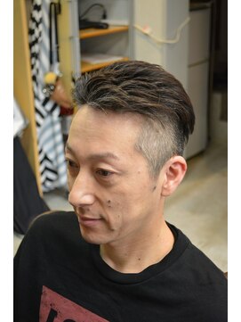 イカラシ(IKARASHI) ツーブロック