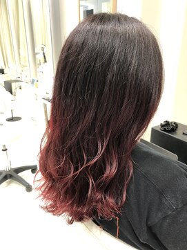 アヴァンス 深井店(AVANCE.) レッドグラデーション