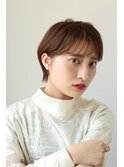 耳掛けショートスタイル
