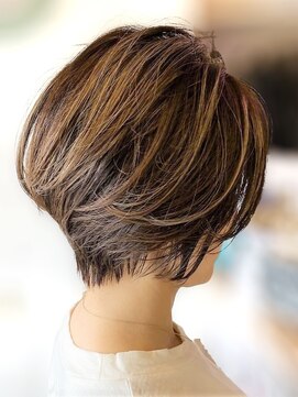 ヘアーエポック(hair epoque) 20代30代大人可愛い小顔ボブ前下がりショートハイライト