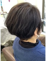 ミューコロル(mieux color)&nbsp;大人女性　襟足スッキリ　ふんわりショート