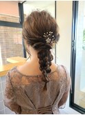 ヘアアレンジ 編みおろしスタイル