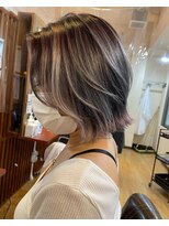 ブリッツレボルト(BLITZ R EVOLUT)&nbsp;☆RyoMatsubaraによる艶々ブリーチデザイン