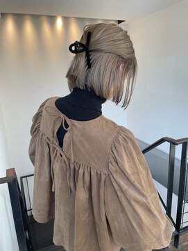 クオン 今泉(quon) 【quon】ブリーチカラー ベージュカラー