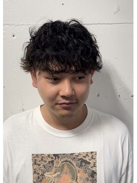 ジュネスゼロニ(JUNES 02) 波巻きパーマ