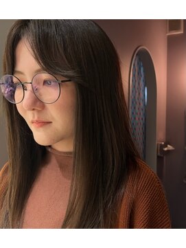 サイ(Sigh) 艶カラー