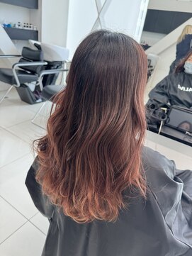 アライブ ハラジュク(ALIVE harajuku) ブリーチ一回でできるバレイヤージュ