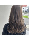 フォギーベージュ