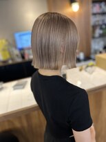 ジャンクス 千葉(junks)&nbsp;切りっぱなしボブ/ミルクティーベージュ/SAKINA