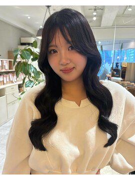 シキ(SIKI) 韓国ヘア/レイヤー/黒髪/暗髪/髪質改善