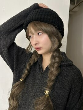 メゾンアクア 表参道(Maison ACQUA) ☆ブリーチなしダブルカラー オリーブ オリーブベージュ ボブ