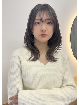 エル 北千住(elu) 韓国巻き_ブルーカラー_ワインレッド_お団子ヘア